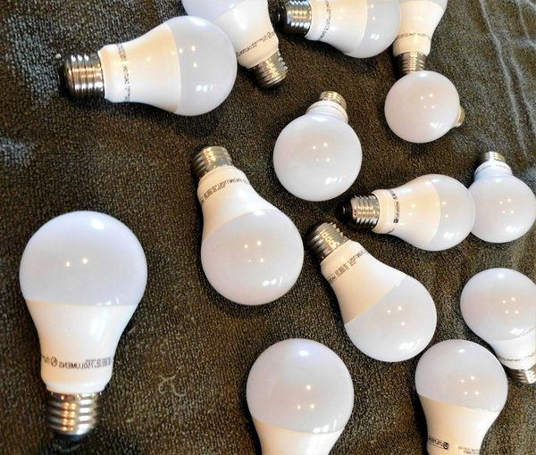 Découvrez l'avenir lumineux avec l'ampoule LED connectée